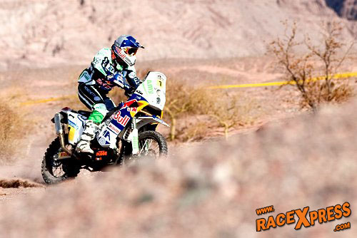 Dakar dag 4 uitslag motoren; Coma vecht voor wat hij waard is